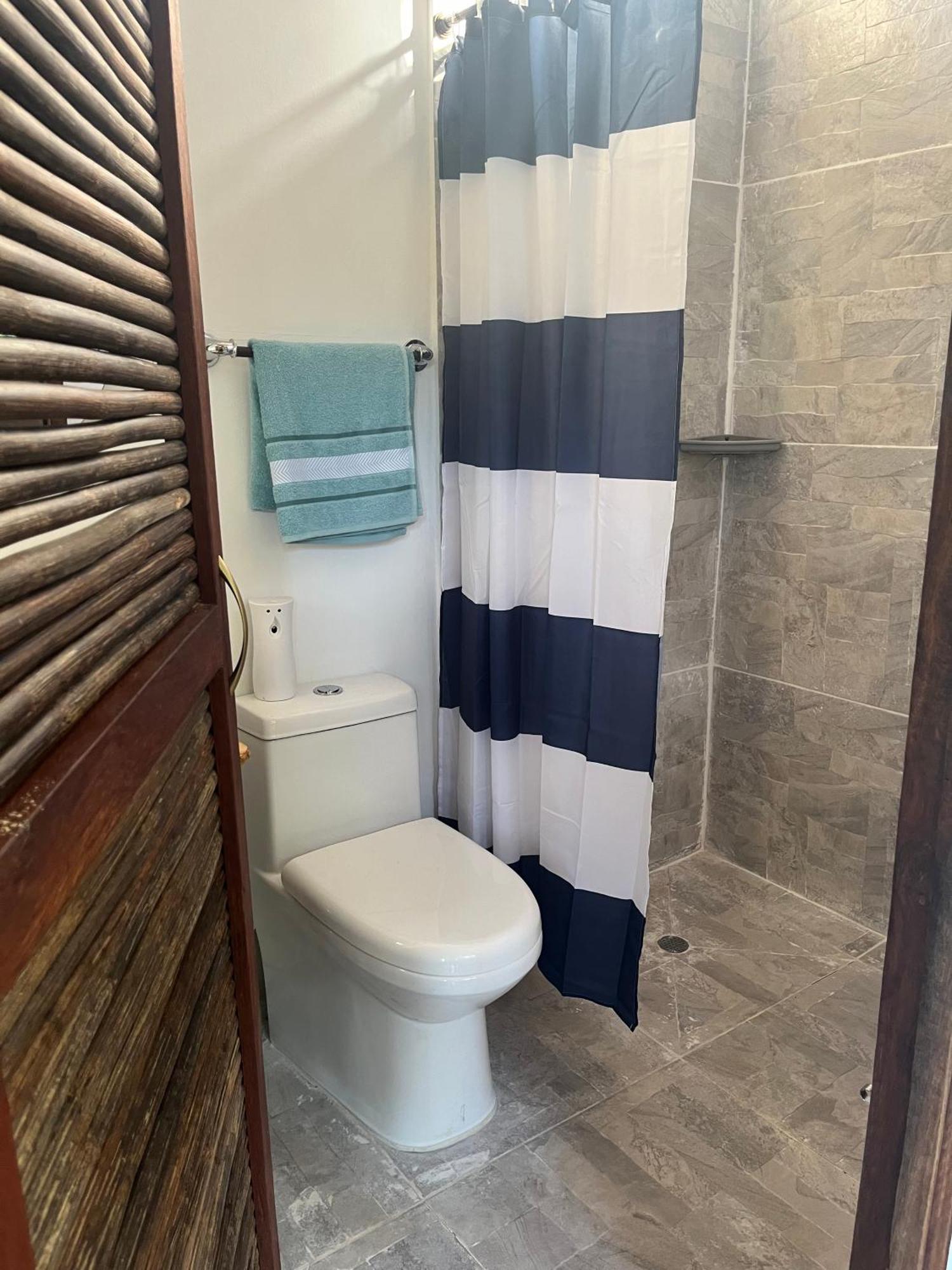 Tayrona Juancho'S House Hostel & Coworking Лос-Наранхос Экстерьер фото